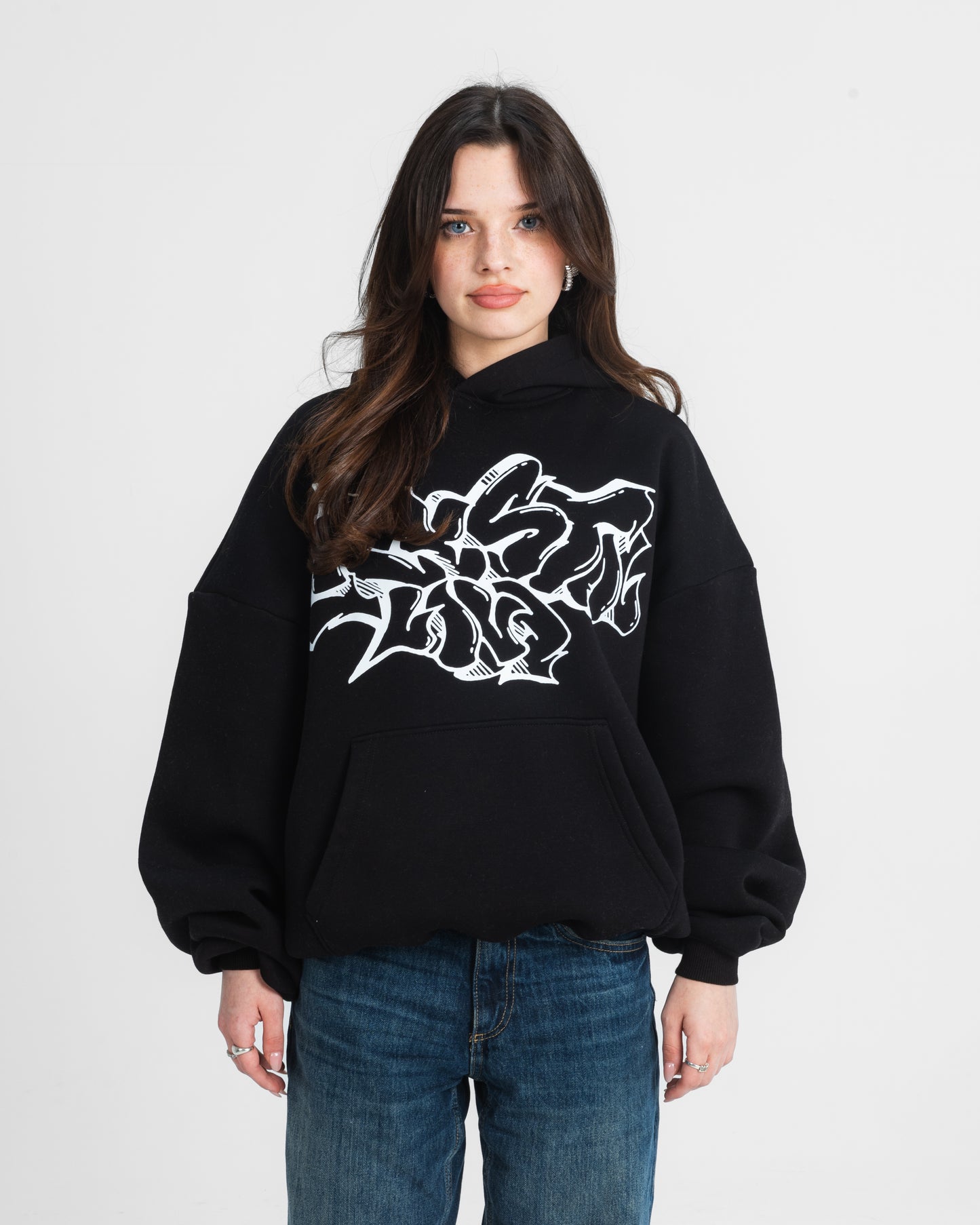 CRYSTALAND GRAFITTI BLACK HOODIE