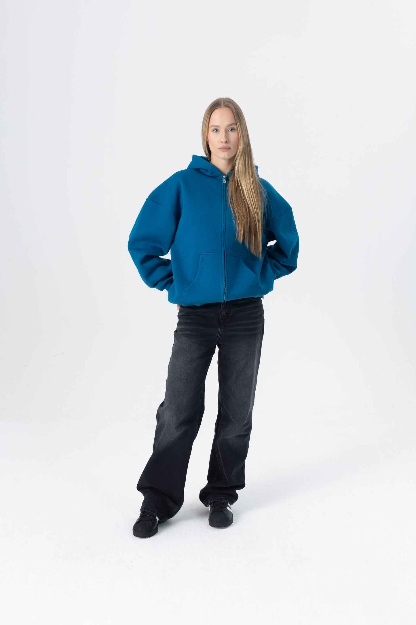 CRYSTALAND ESSENTIAL PETROL ZIP HOODIE