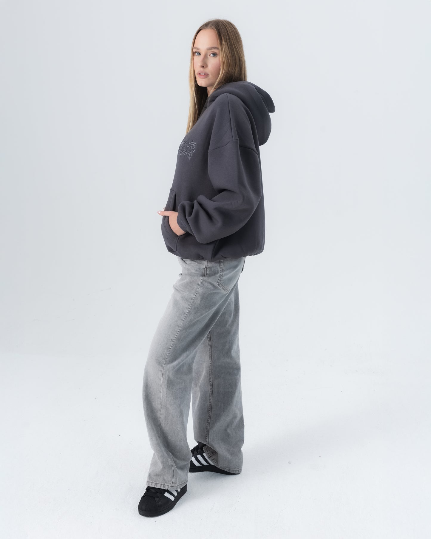 CRYSTALAND BASIC SHADOW GREY HOODIE