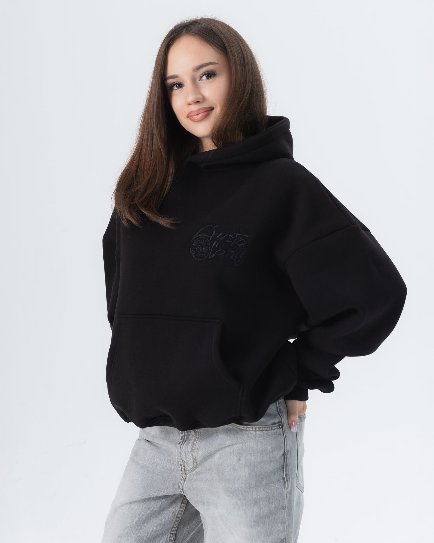 CRYSTALAND BASIC BLACK HOODIE