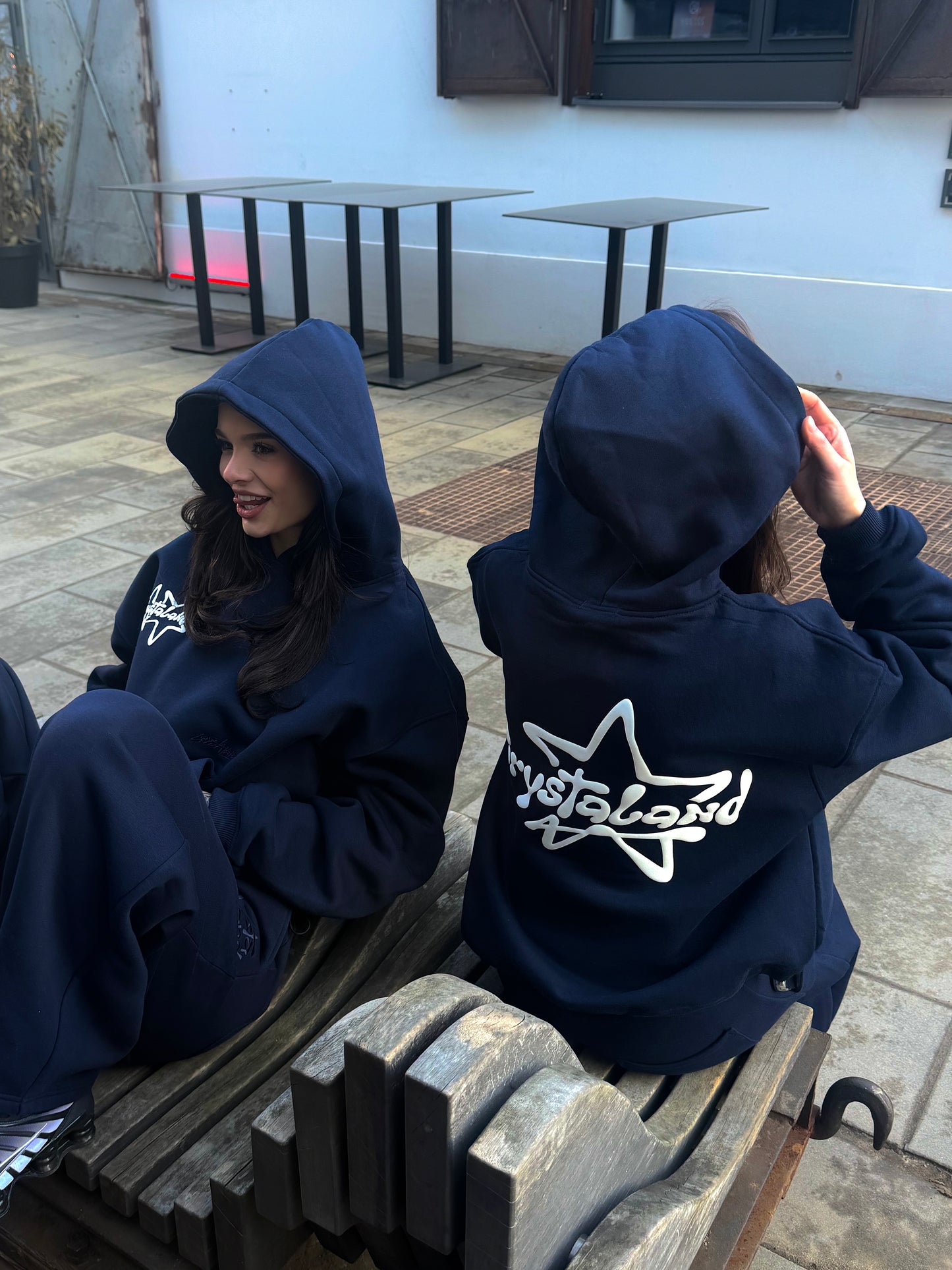 CRYSTALAND STAR PUFF PRINT NAVY HOODIE