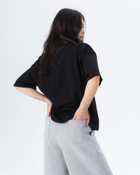 CRYSTALAND ESSENTIAL BLACK T-SHIRT