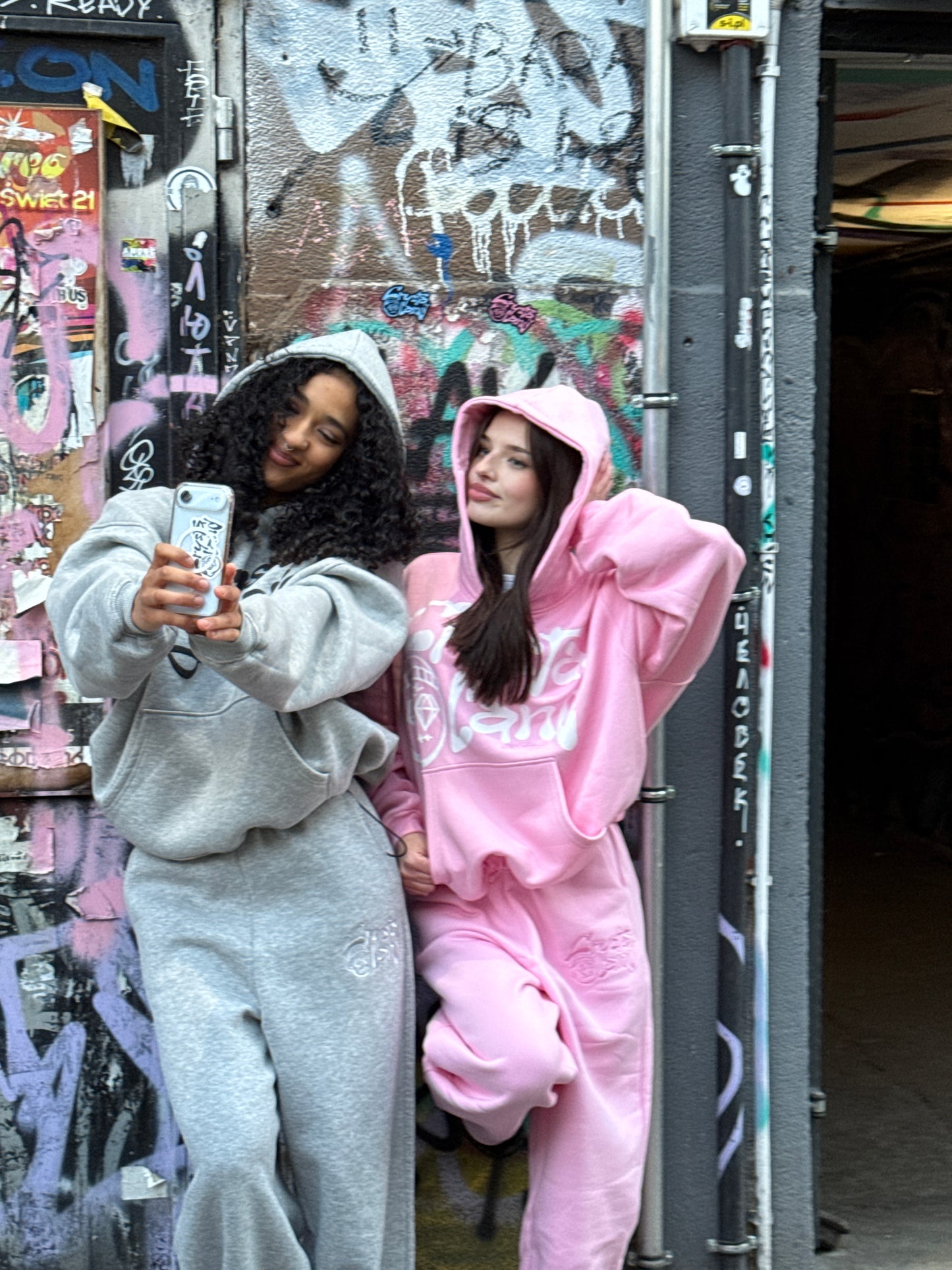 CRYSTALAND BABY PINK HOODIE