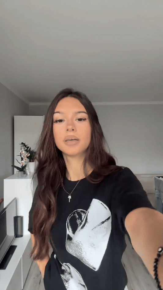 CRYSTALAND HEART BLACK T-SHIRT