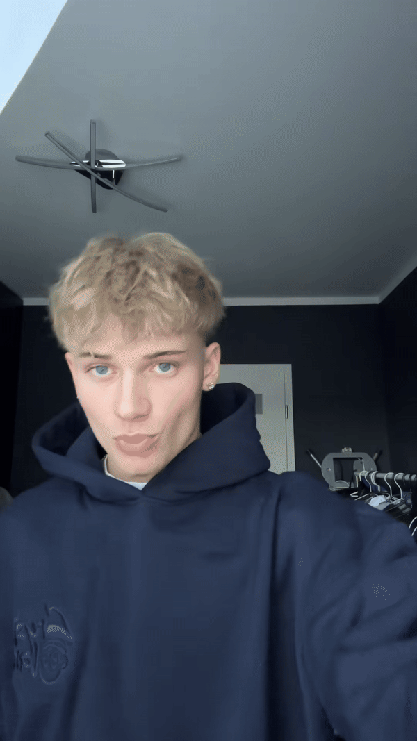 CRYSTALAND BASIC DARK NAVY HOODIE